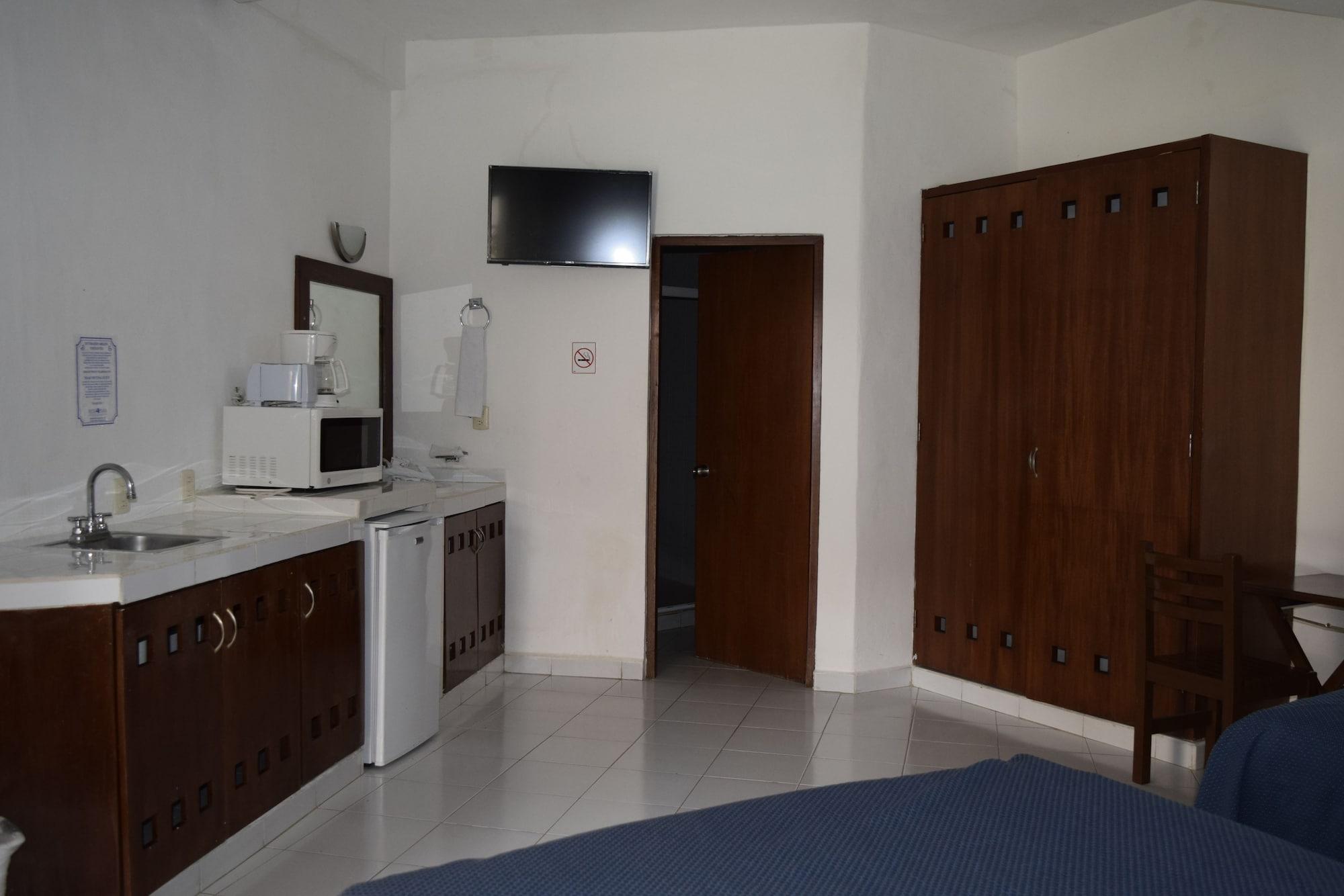 Hotel Plaza Almendros, Isla Mujeres Luaran gambar