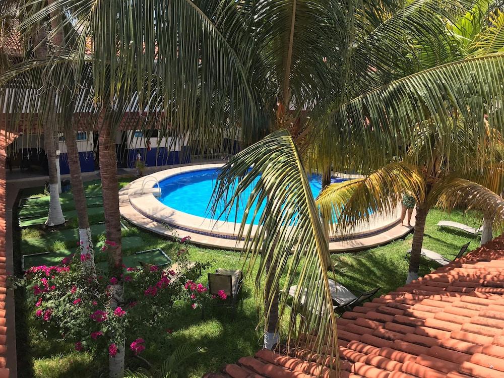 Hotel Plaza Almendros, Isla Mujeres Luaran gambar