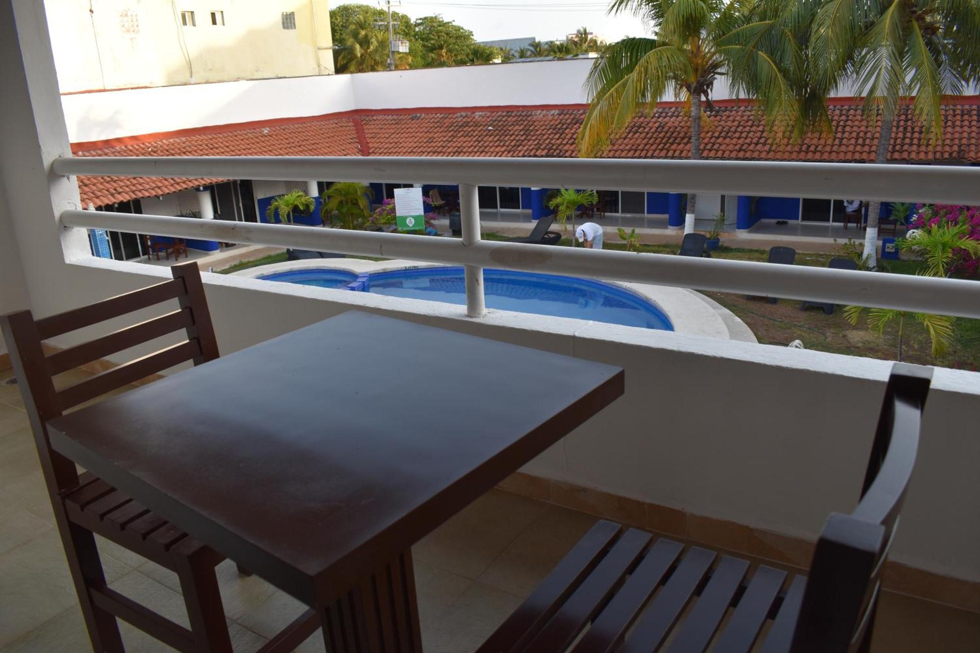 Hotel Plaza Almendros, Isla Mujeres Luaran gambar