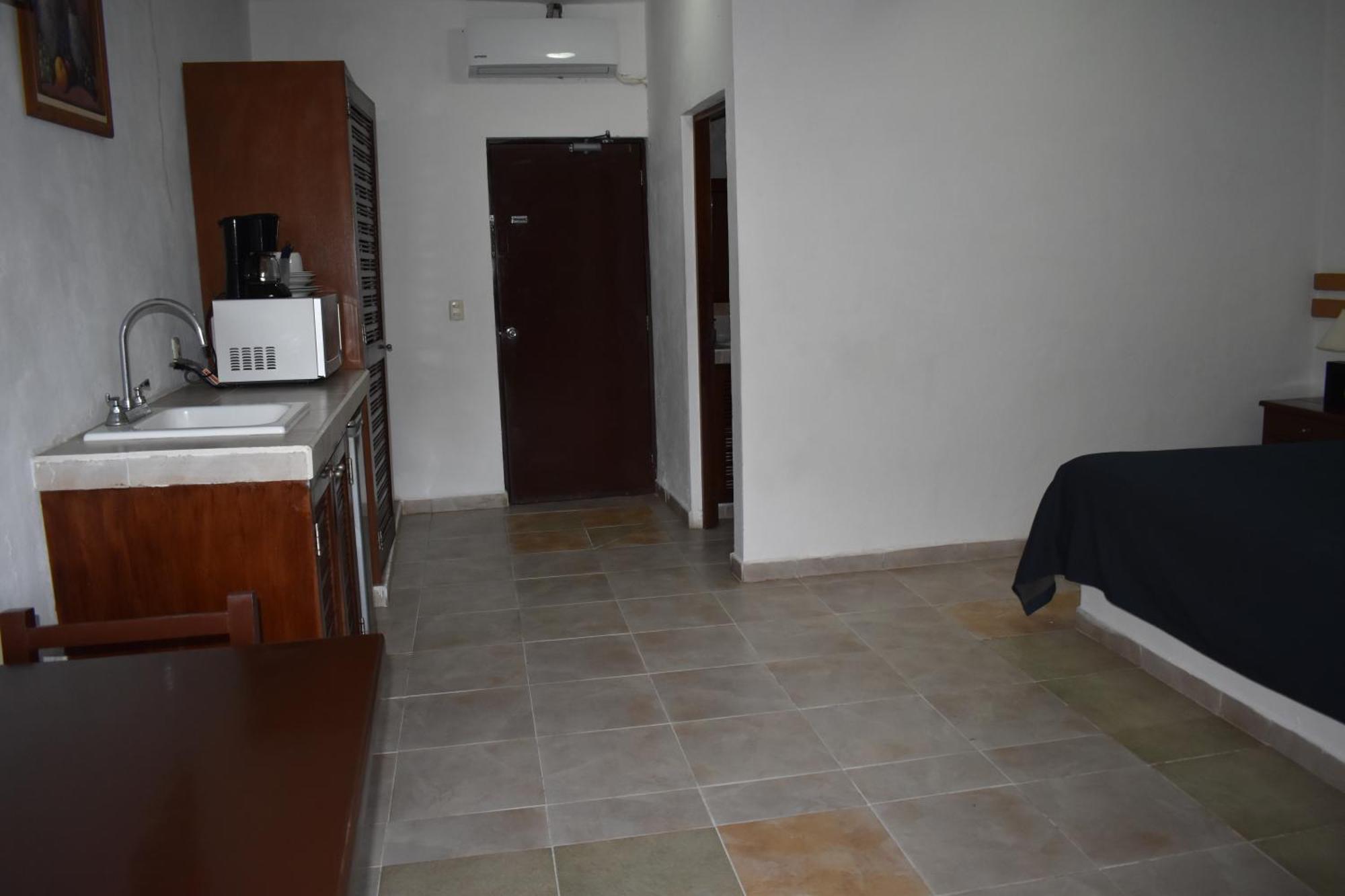 Hotel Plaza Almendros, Isla Mujeres Luaran gambar
