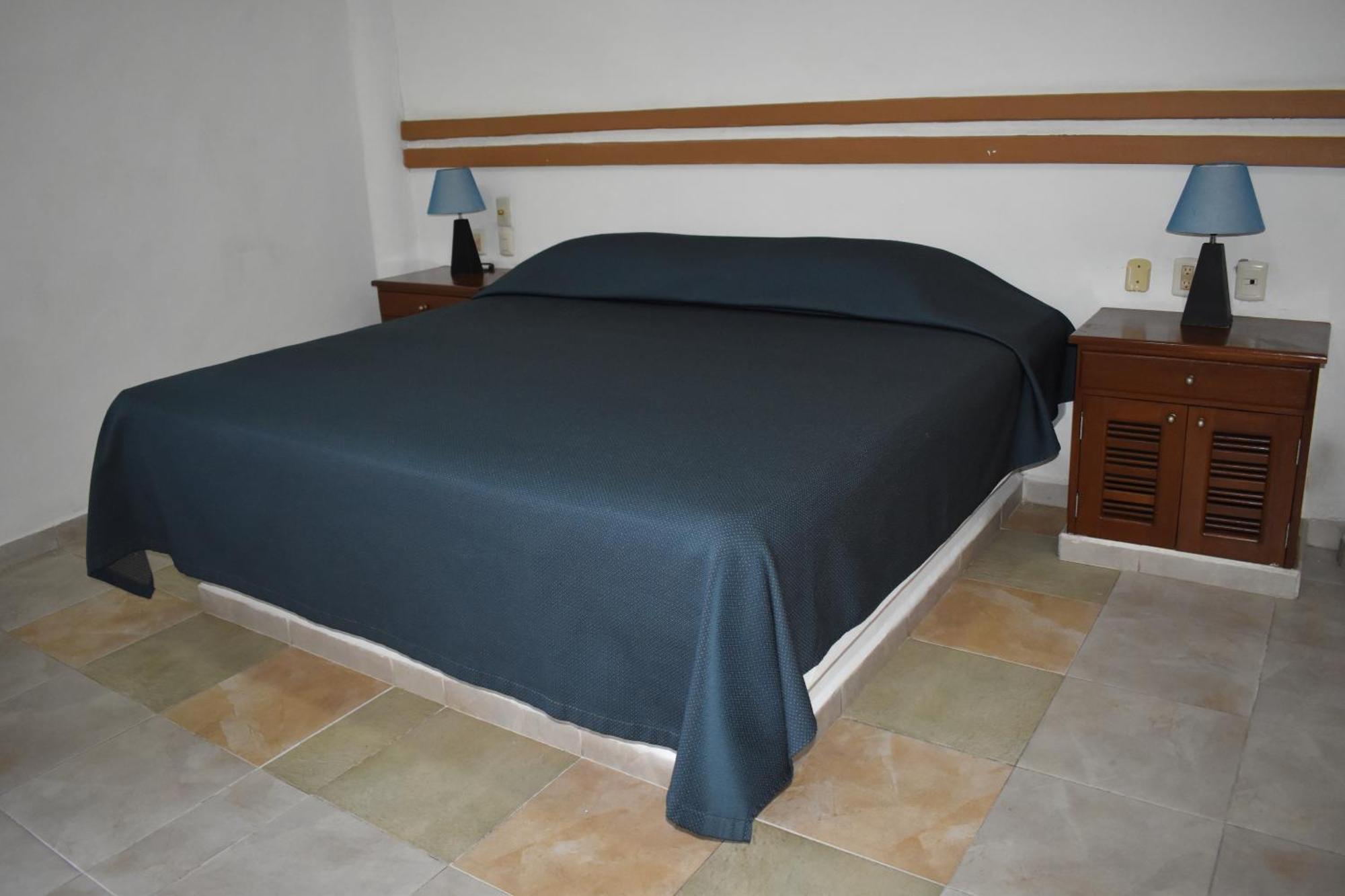 Hotel Plaza Almendros, Isla Mujeres Luaran gambar