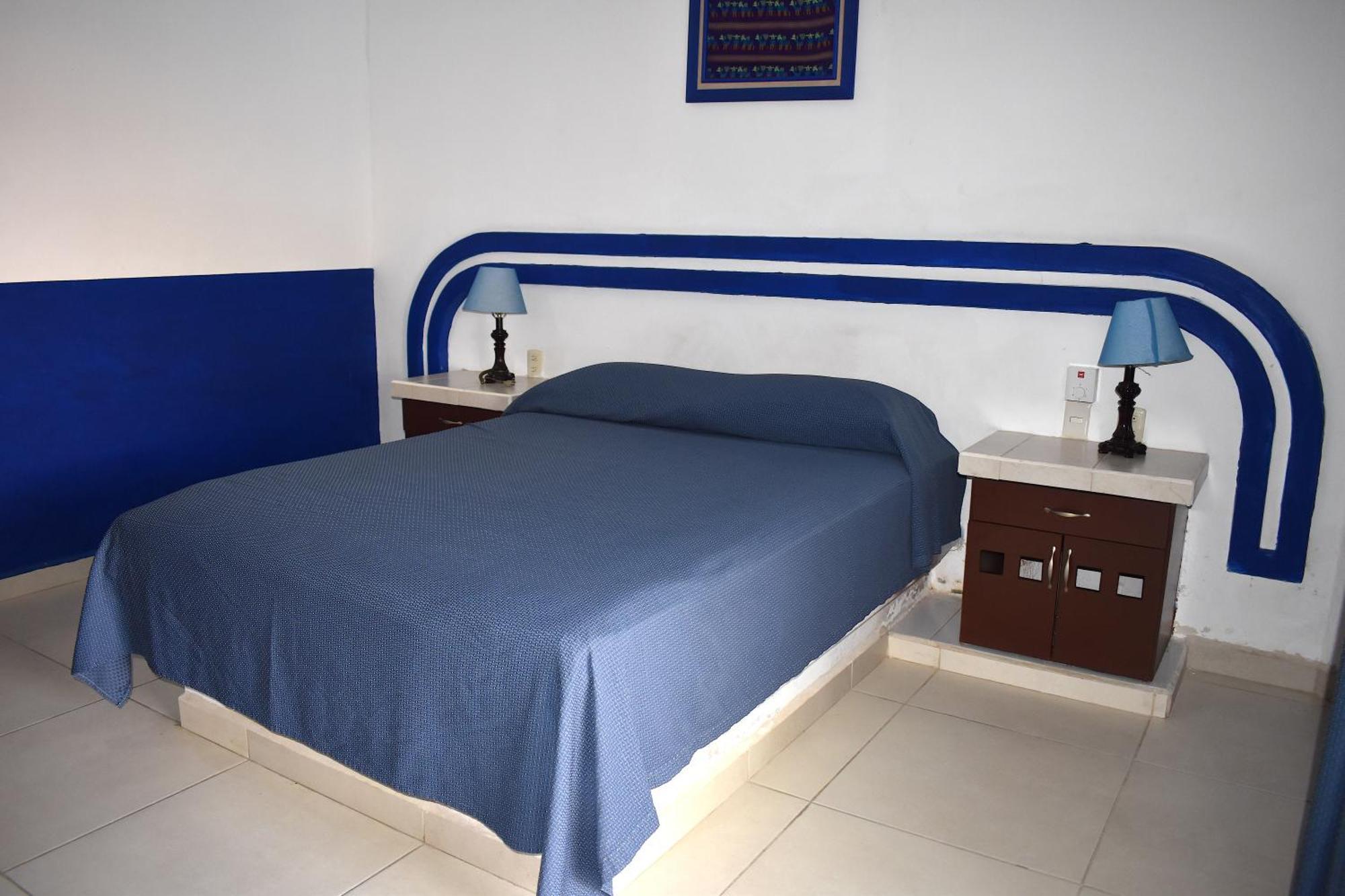 Hotel Plaza Almendros, Isla Mujeres Luaran gambar