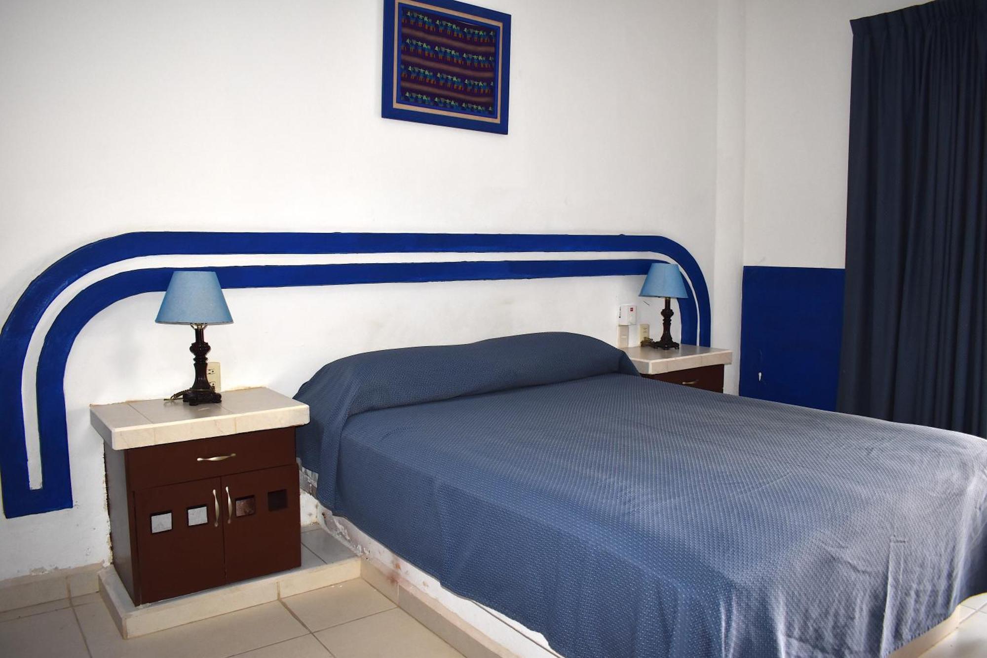 Hotel Plaza Almendros, Isla Mujeres Luaran gambar